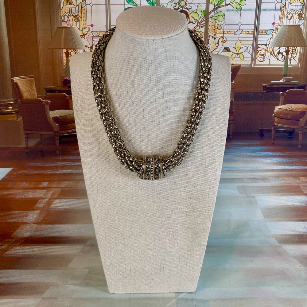 Chunky Silver Mesh Snake-Chain Necklace w/Magnetic Decorative Clasp